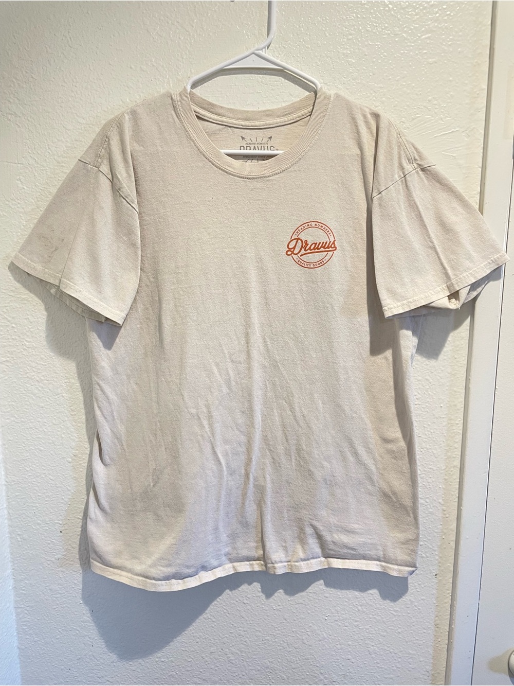 Dravus Men's Large Graphic Tee Shirt Cream Retro Surf Camper Van Back Print